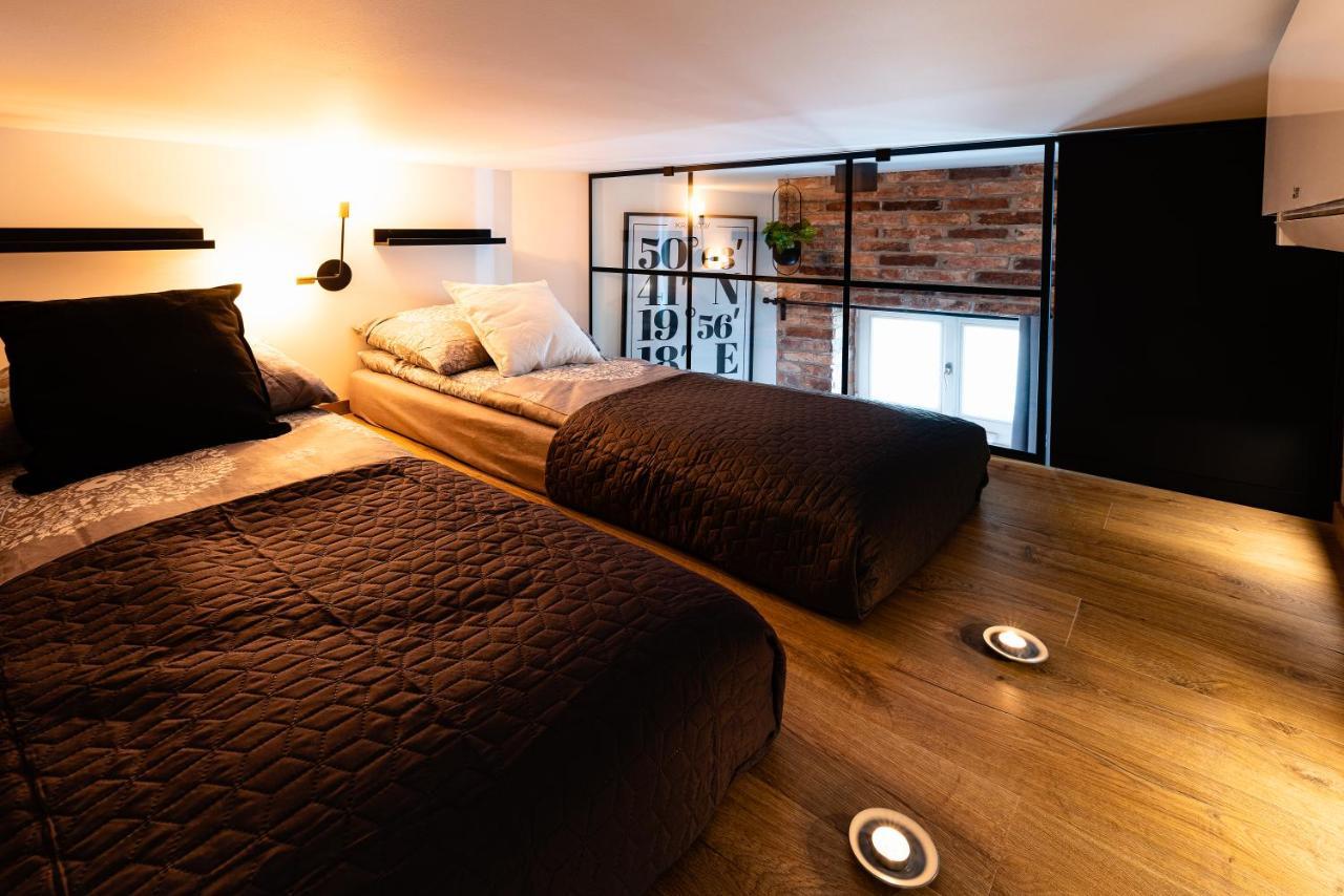 Large 75 M2 Apartment For 6 Guests Next To Wawel Castle Krakkó Kültér fotó