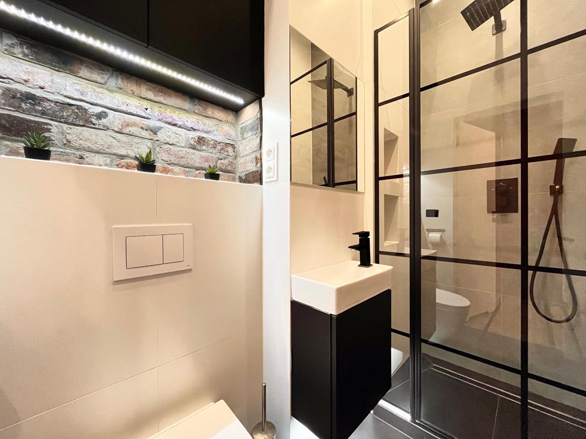 Large 75 M2 Apartment For 6 Guests Next To Wawel Castle Krakkó Kültér fotó